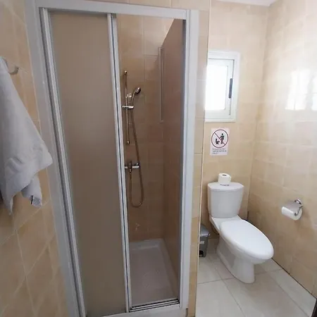 Aquamarine Central דירה